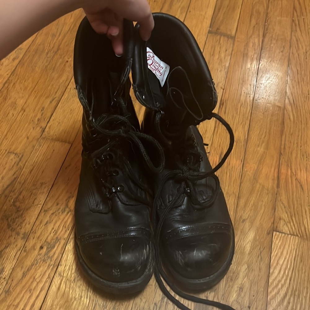Black Boots
